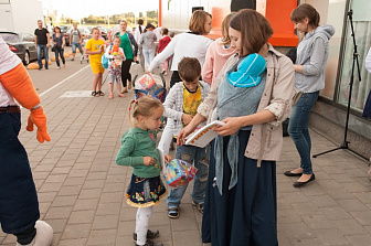 Вручение призов победителям конкурса рисунка