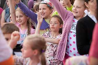 Вручение призов победителям конкурса рисунка