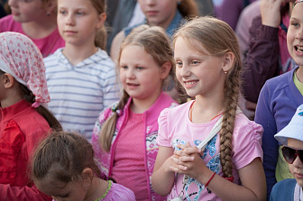 Вручение призов победителям конкурса рисунка