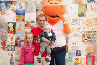 Вручение призов победителям конкурса рисунка