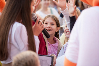 Вручение призов победителям конкурса рисунка