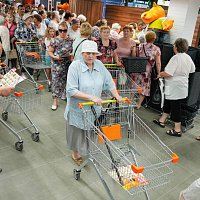 Открытие супермаркета на Одинцова, 65