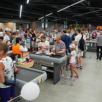 Открытие супермаркета на Одинцова, 65