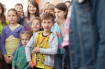 Вручение призов победителям конкурса рисунка