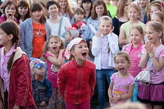 Вручение призов победителям конкурса рисунка