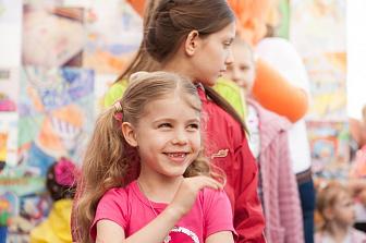 Вручение призов победителям конкурса рисунка