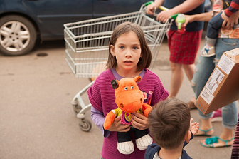 Вручение призов победителям конкурса рисунка